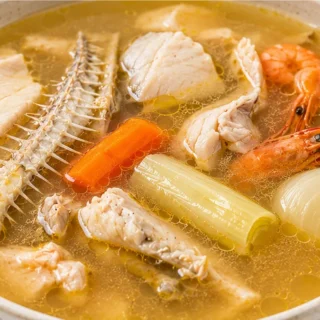 Caldo de Pescado: Sabor de Mar Increíble - caldo pescado