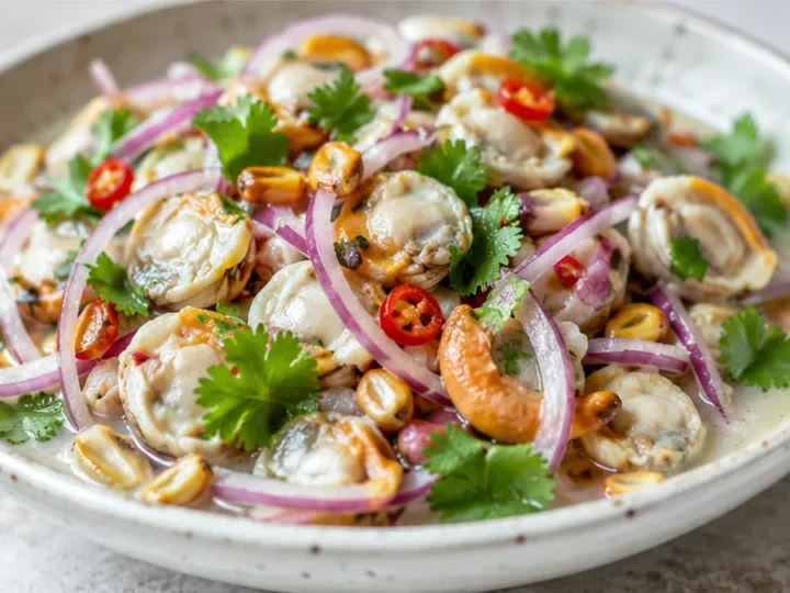 Ceviche de Berberechos: ¡Fresco y Explosivo!