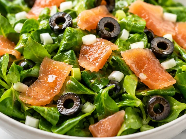 Ensalada de Canónigos: Cena Lista en 5 Minutos