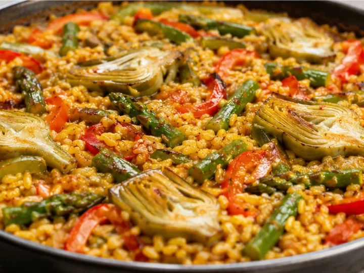 Paella de Verduras Vibrante y Sabrosa