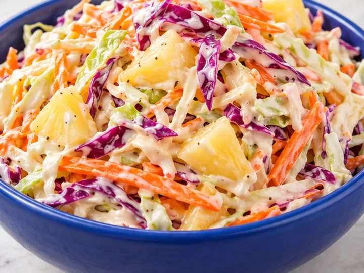 Ensalada Cremosa de Col y Zanahoria