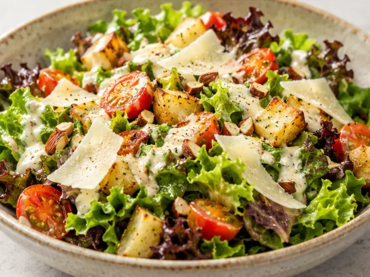 Ensalada de Jitomates Rostizados: ¡Explosión de Sabor!